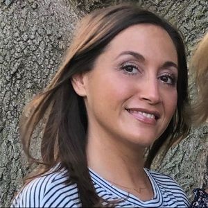 Meet your Posher, Sabrina